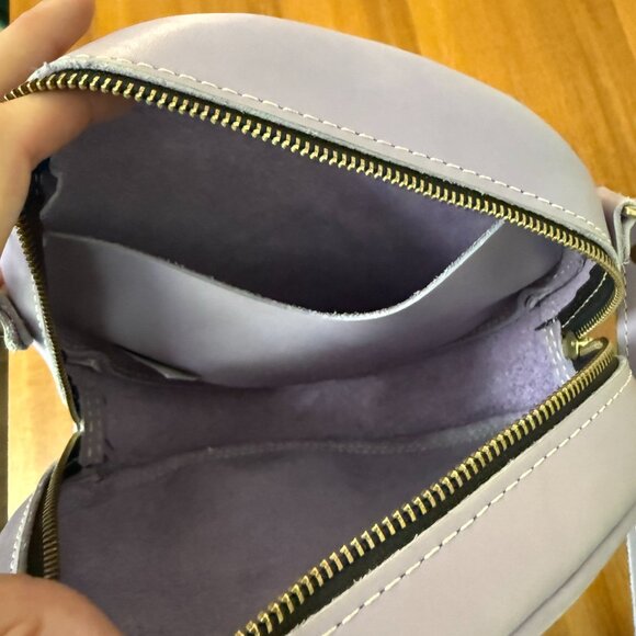 Portland Leather Large Circle Crossbody Bag in Lavender - Picture 6 of 7